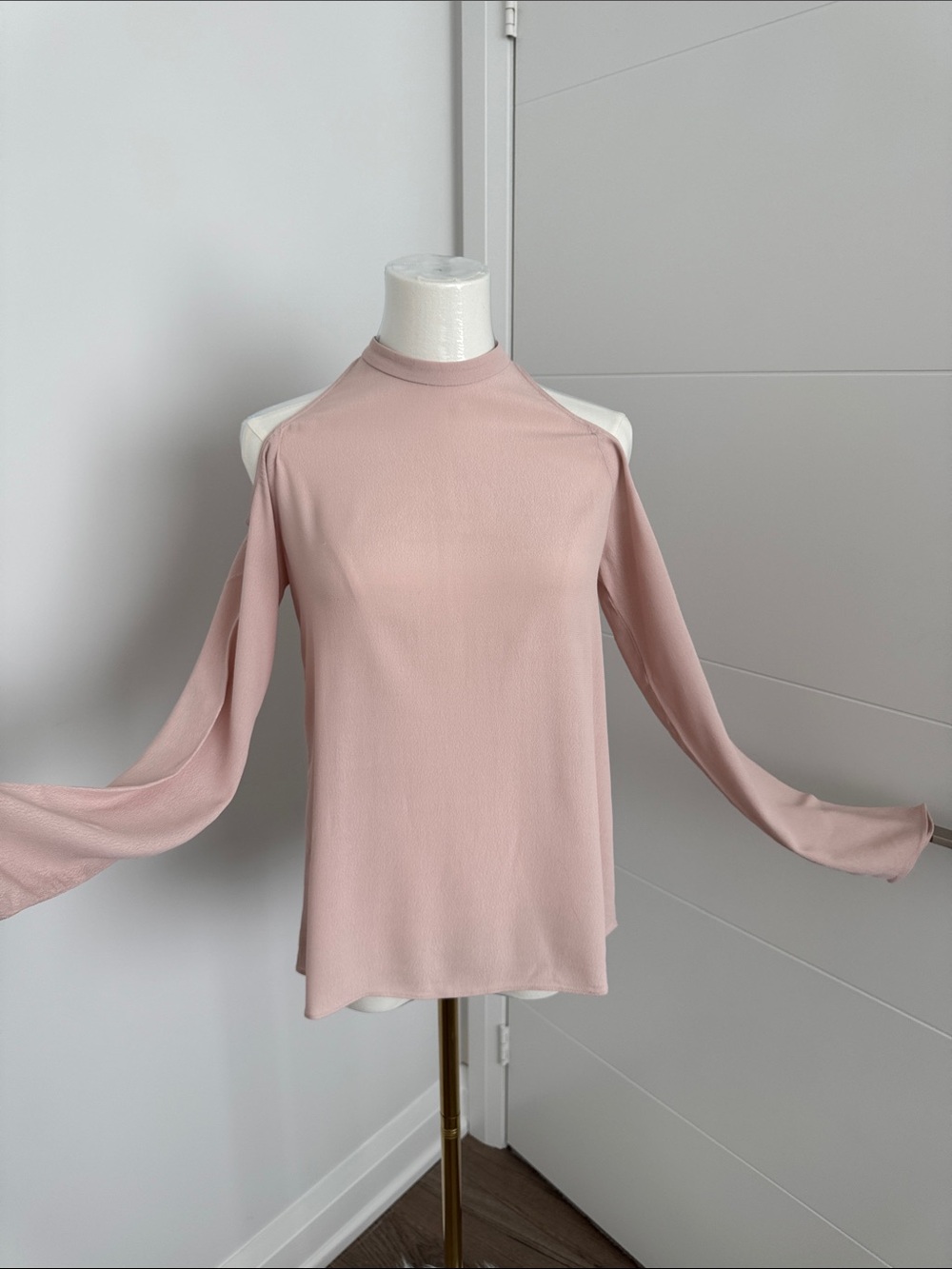 Aritzia Wilfred Blouse - Dusty Pink